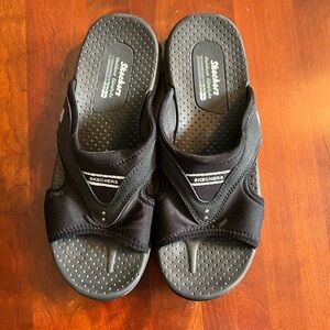 Women’s size 8 sketchers outdoor sandals